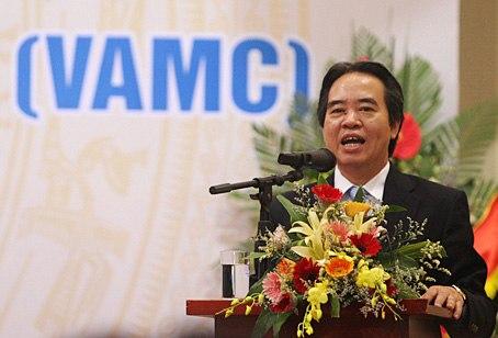 Thống đốc Nguyễn Văn Bình: 'Tôi sẽ theo sát VAMC'