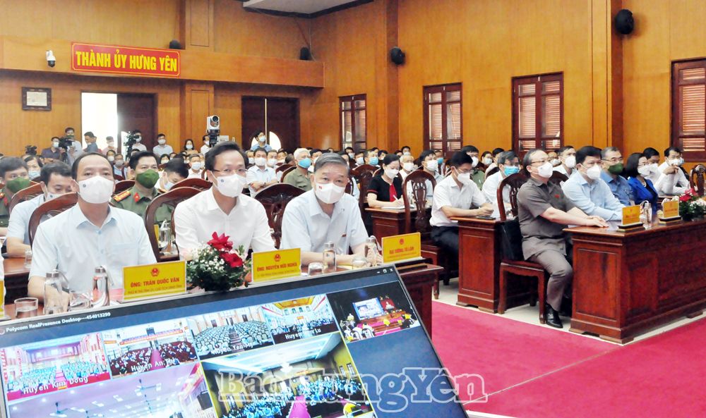 Đoàn đại biểu Quốc hội tỉnh Hưng Yên tiếp xúc cử tri  Đăng ngày 08 - 10 - 2021